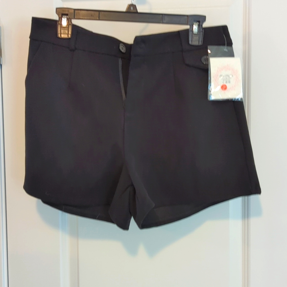 Designer shorts - Picture 1 of 4